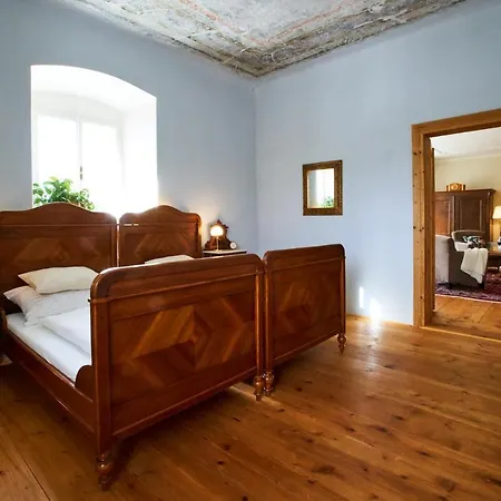 Barokní Fara český Ráj Zelezny Brod